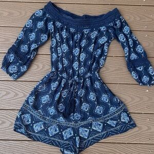 Hollister blue floral off shoulder romper with tassel ties SZ S
